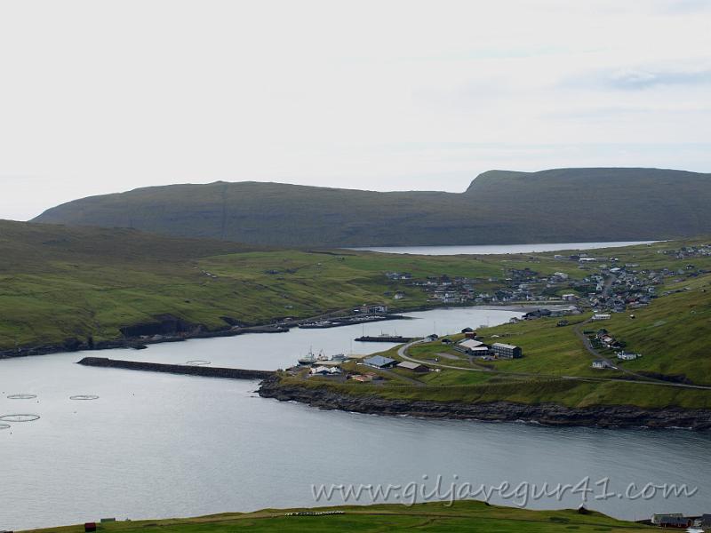 EJ226074.JPG - Giljanes, Miðvagur og Leitisvatn.